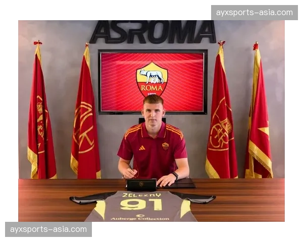 官方：尤文图斯与队长达尼洛续约至2027年