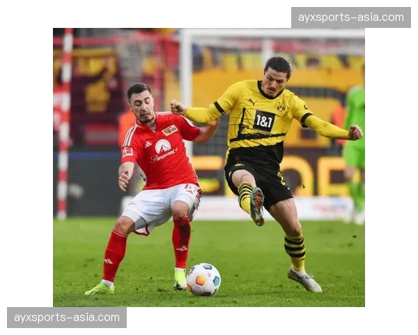 空场比赛纪实:因球迷不当行为,柏林联合本轮在空荡主场作战 空场比赛纪实:因球迷不当行为,柏林联合本轮在空荡主场作战